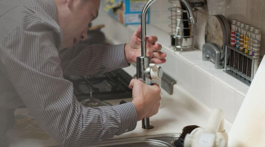 Professional sink repair in Plainville, KS